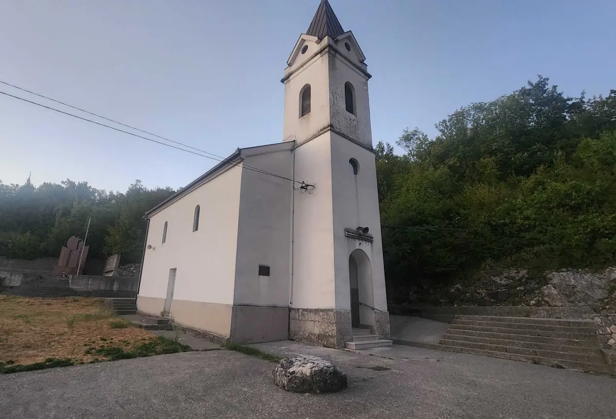 Crkva Presvetog Imena Isusova u Gornjem Gracu
