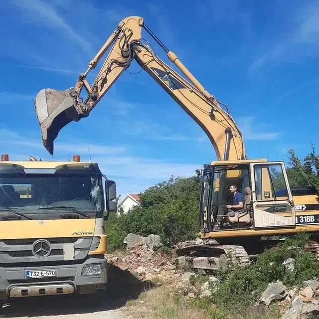 Čuljak — Iskopi i prijevoz materijala
